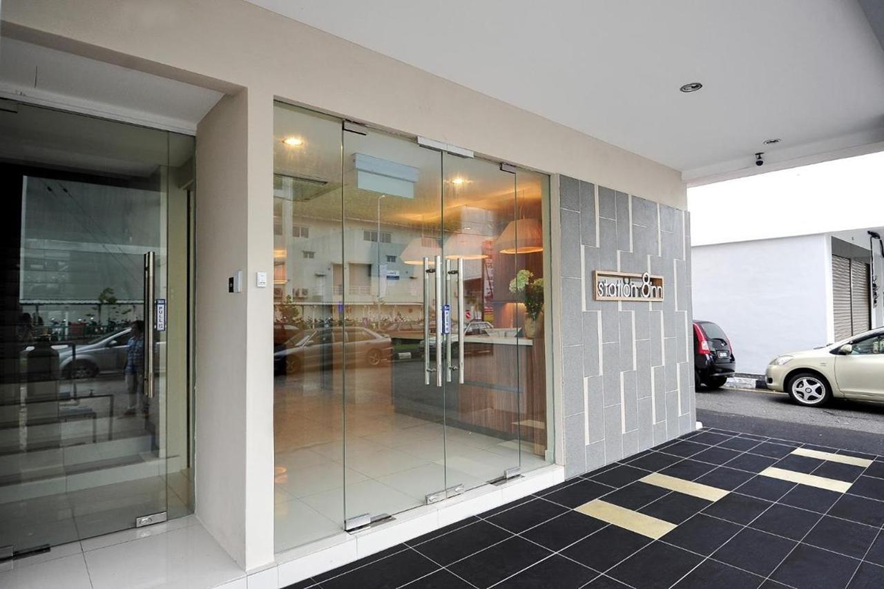 Station Eight Inn Ипох Экстерьер фото
