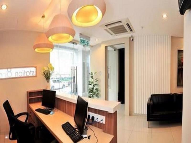 Station Eight Inn Ипох Экстерьер фото